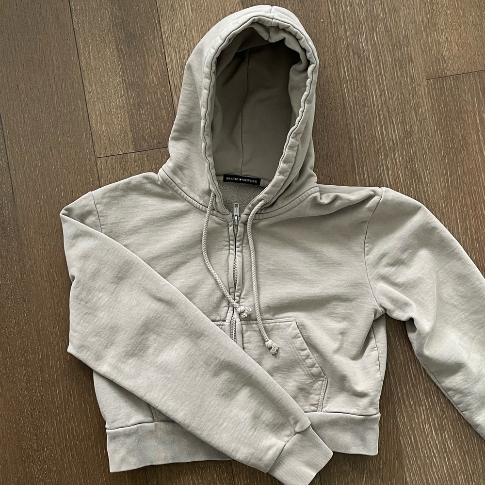 Brandy Melville Cropped Hoodie